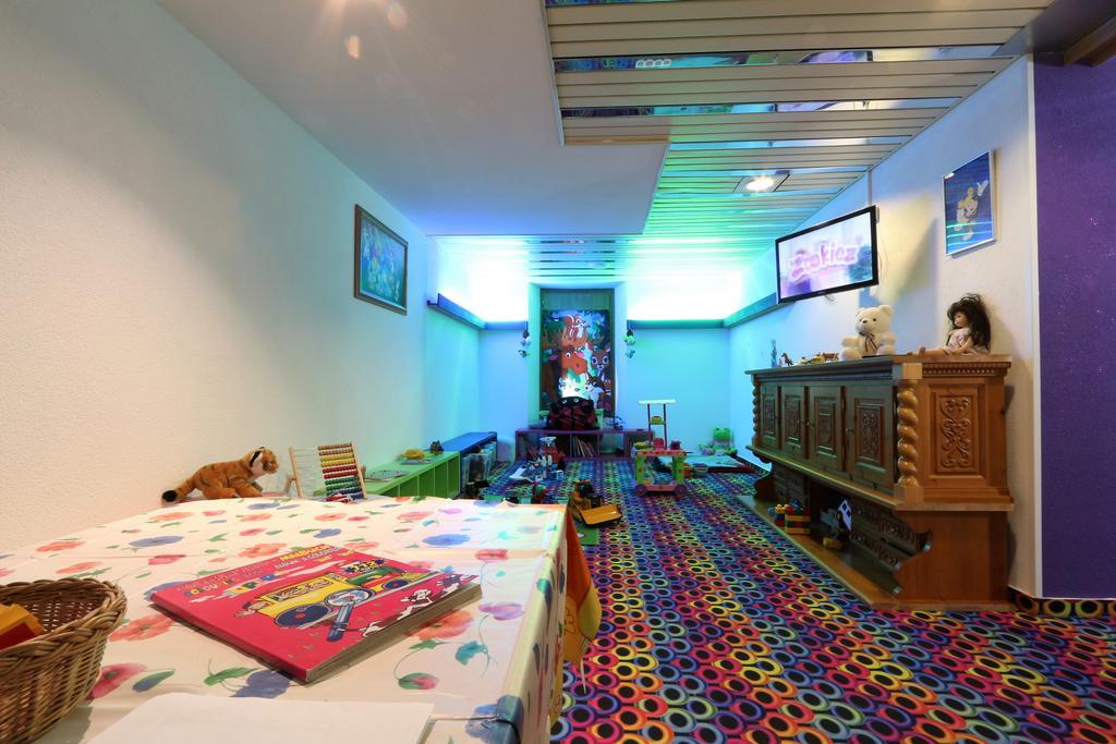 Family Hotel Desiree 그라켄 외부 사진