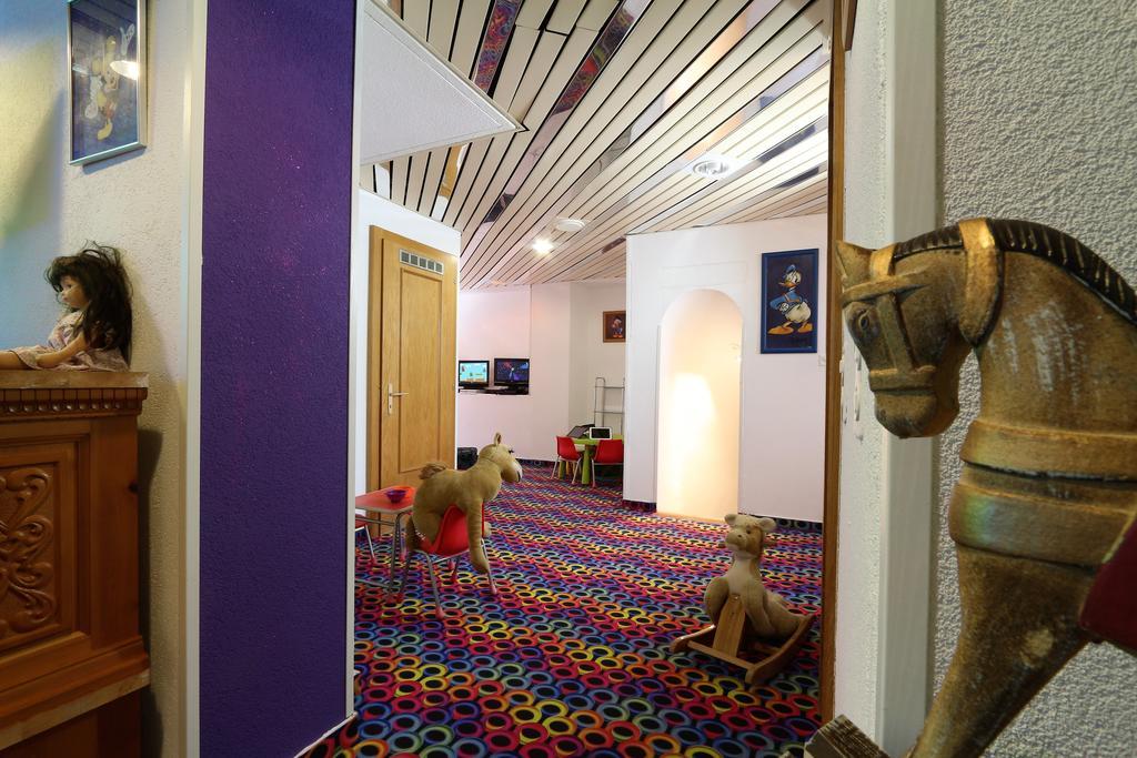 Family Hotel Desiree 그라켄 외부 사진